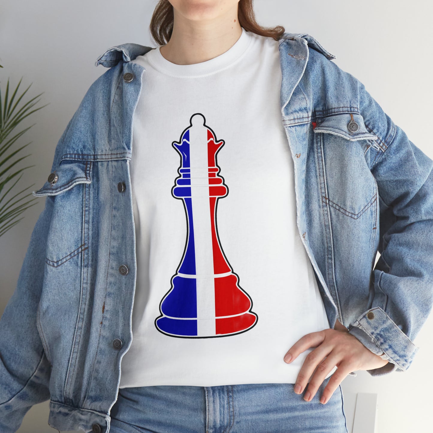 French Queen Flag Chess Piece France T-Shirt | Unisex Tee Shirt