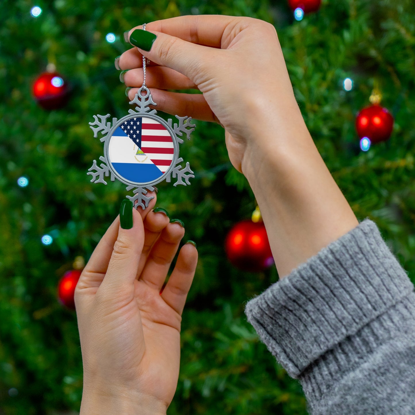 Nicaraguan American Flag Half Nicaragua USA Pewter Snowflake Ornament