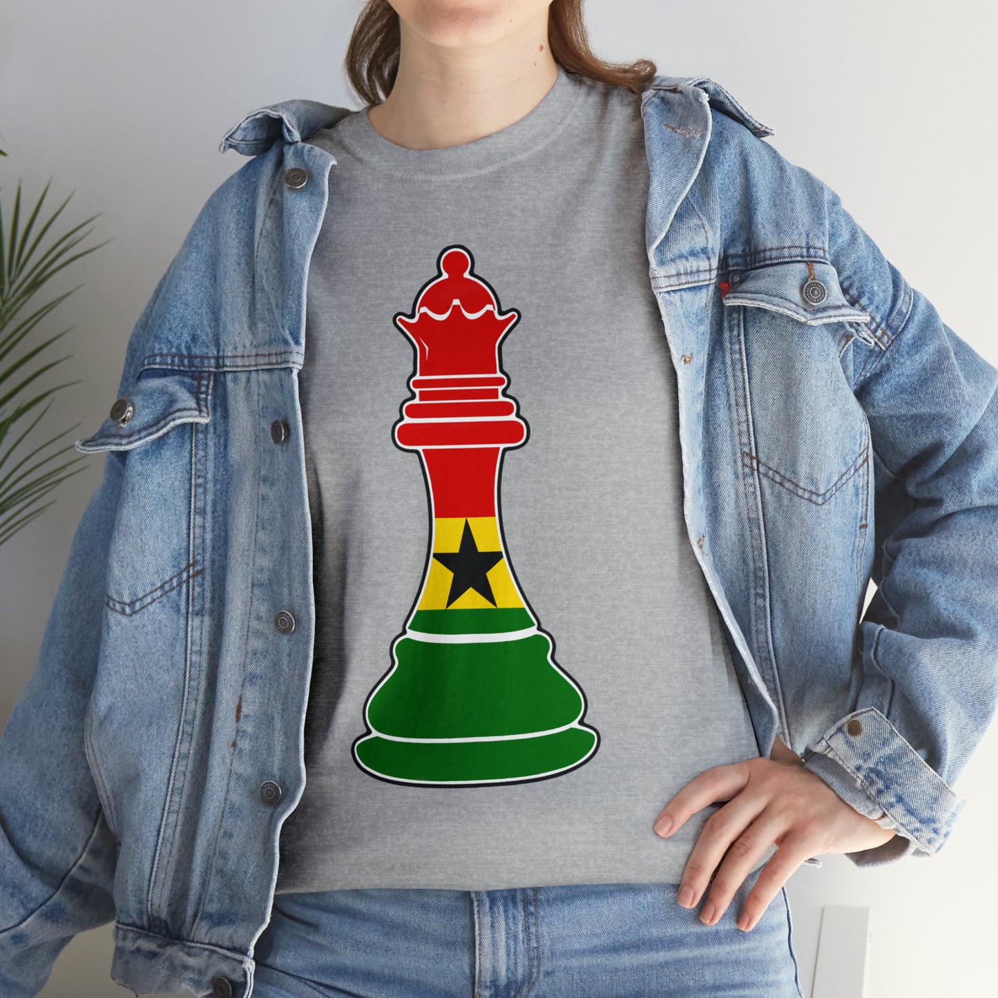 Ghanian Queen Flag Chess Piece Ghana T-Shirt | Unisex Tee Shirt