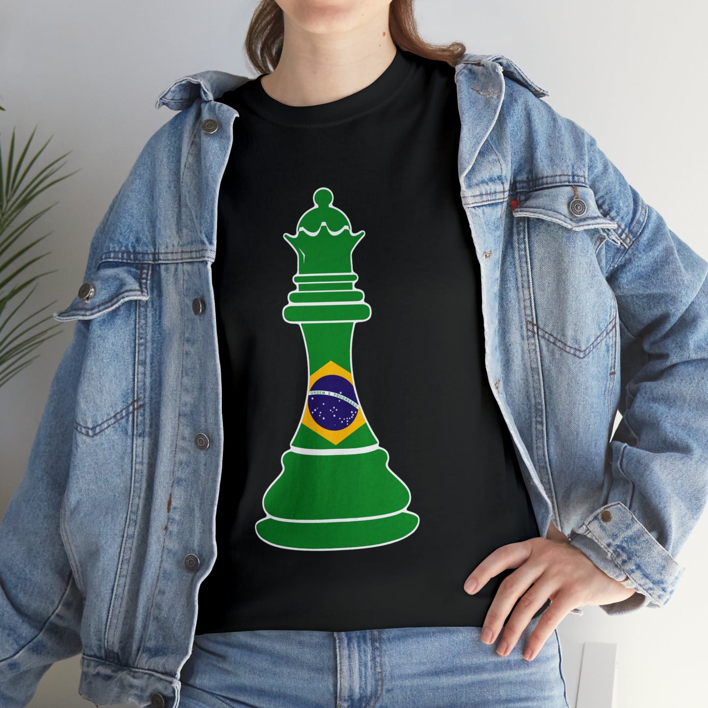 Brazillian Queen Flag Chess Piece Brazil T-Shirt | Unisex Tee Shirt