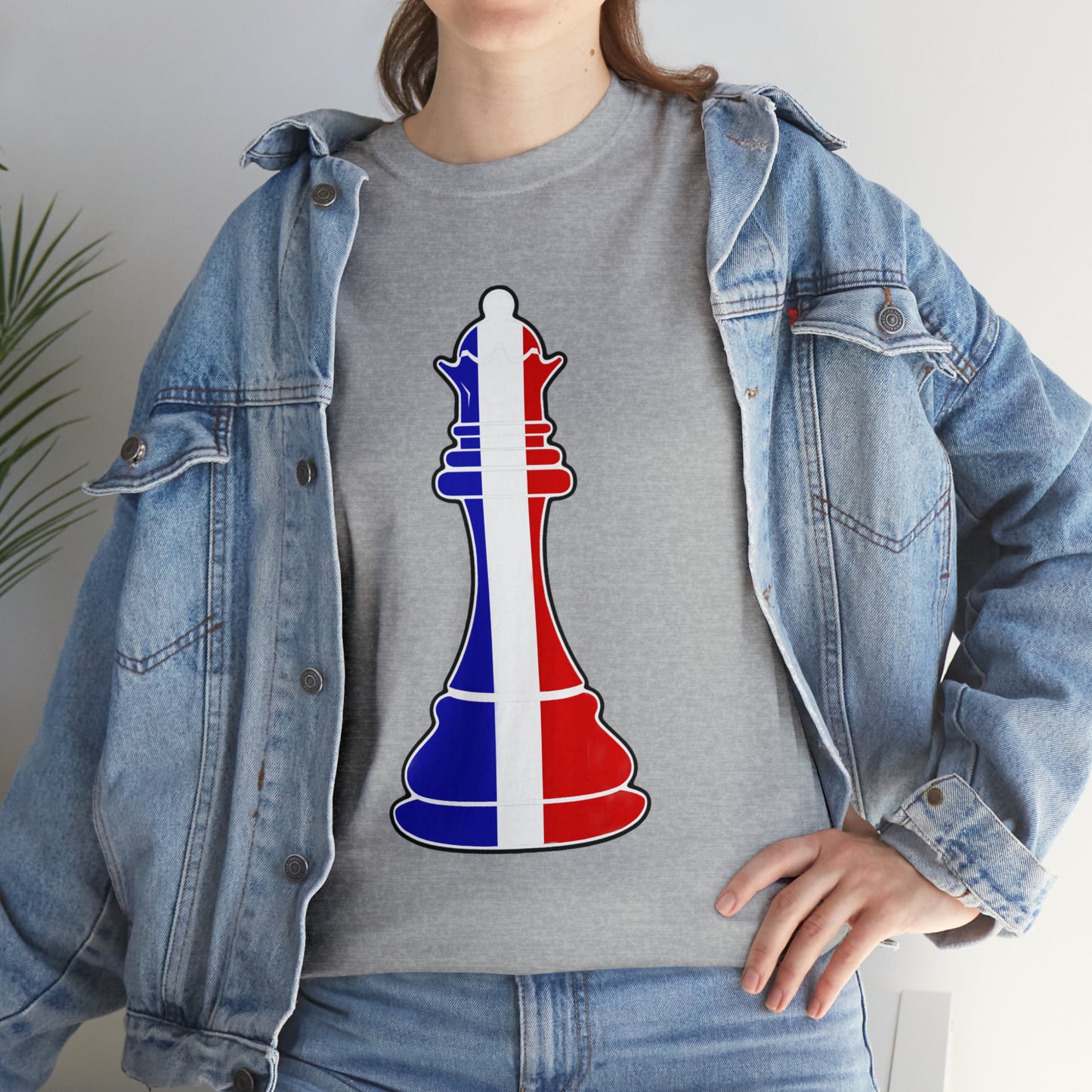 French Queen Flag Chess Piece France T-Shirt | Unisex Tee Shirt