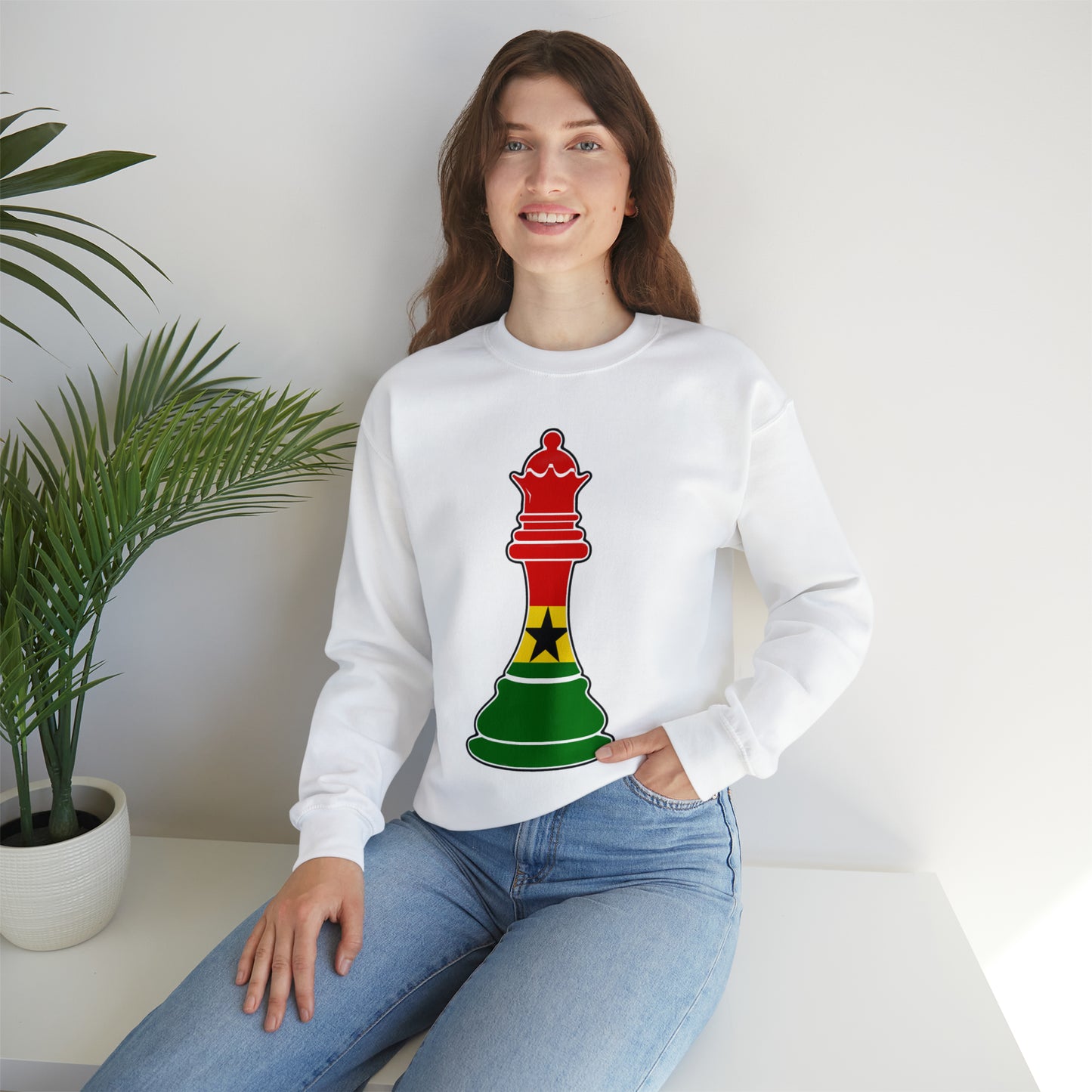 Ghanian Queen Flag Chess Piece Ghana Unisex Sweatshirt