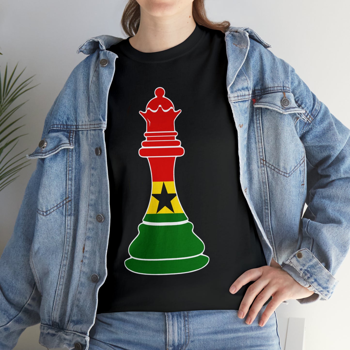 Ghanian Queen Flag Chess Piece Ghana T-Shirt | Unisex Tee Shirt