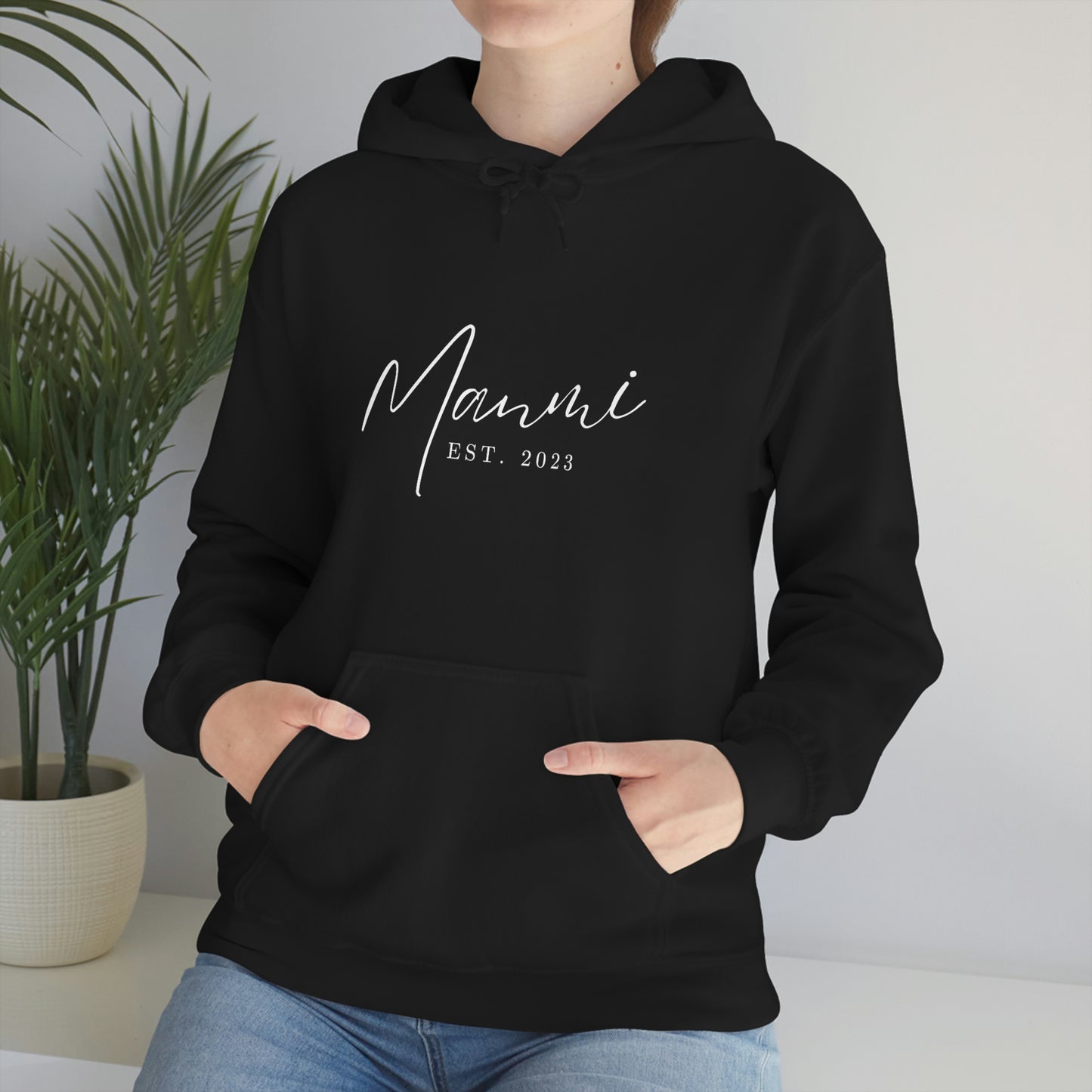 Manmi Est 2023 Mothers Day Gift for Haitian MOM Hoodie | Unisex Pullover Hooded Sweatshirt