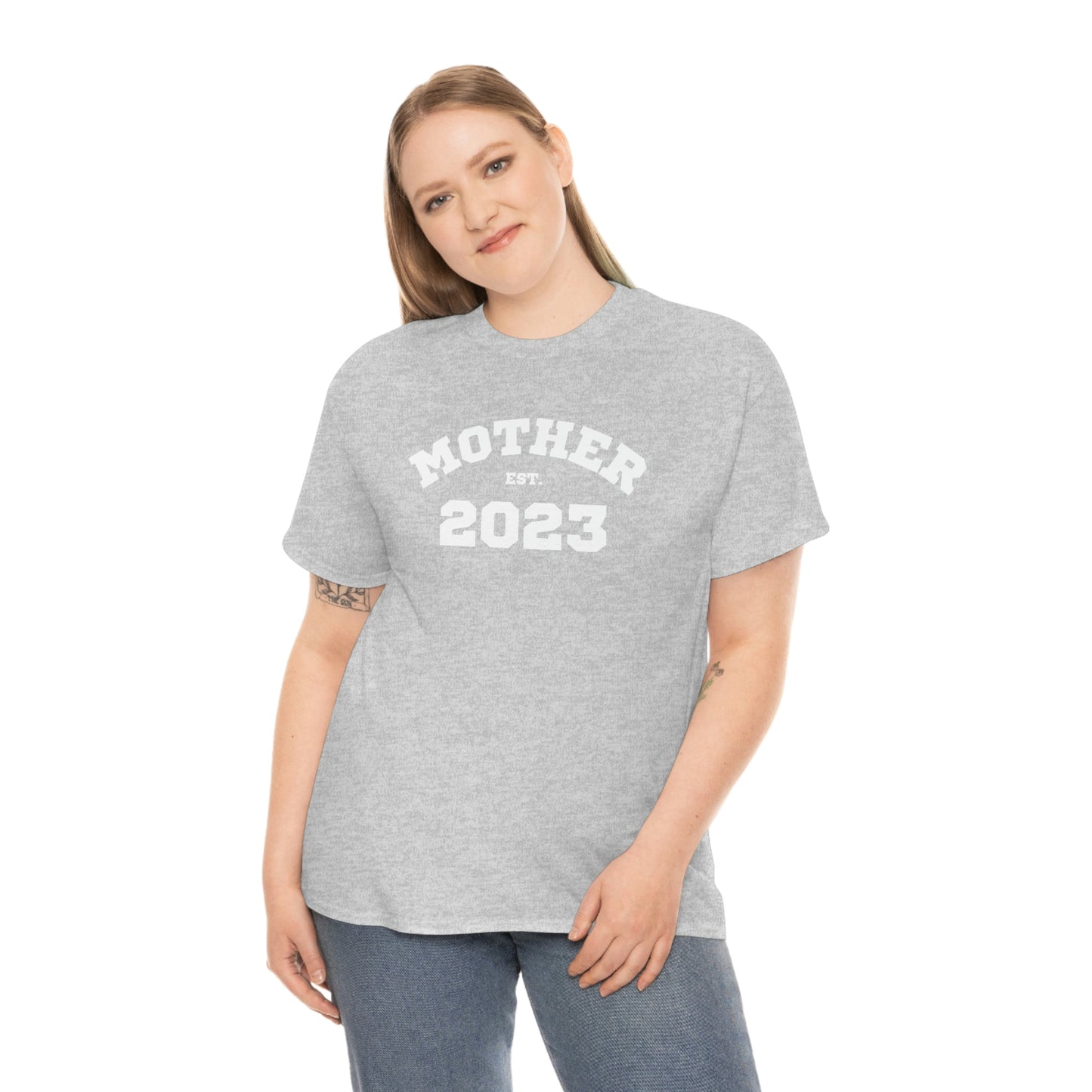 Mother Est 2023 Mothers Day Gift for MOM 4 T-Shirt | Unisex Tee Shirt