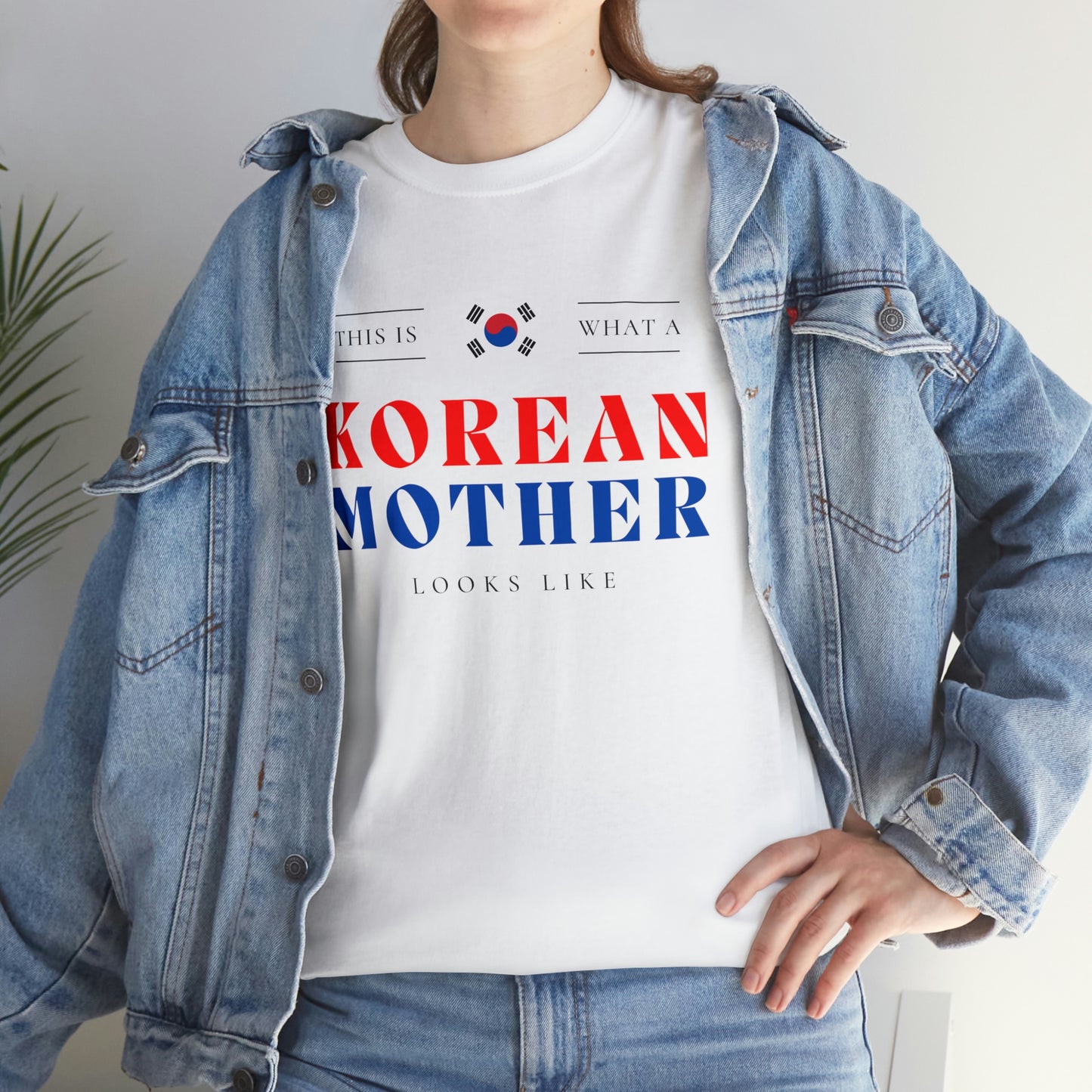 Korean Mother Looks Like South Korea Mom T-Shirt | Unisex Tee Shirt